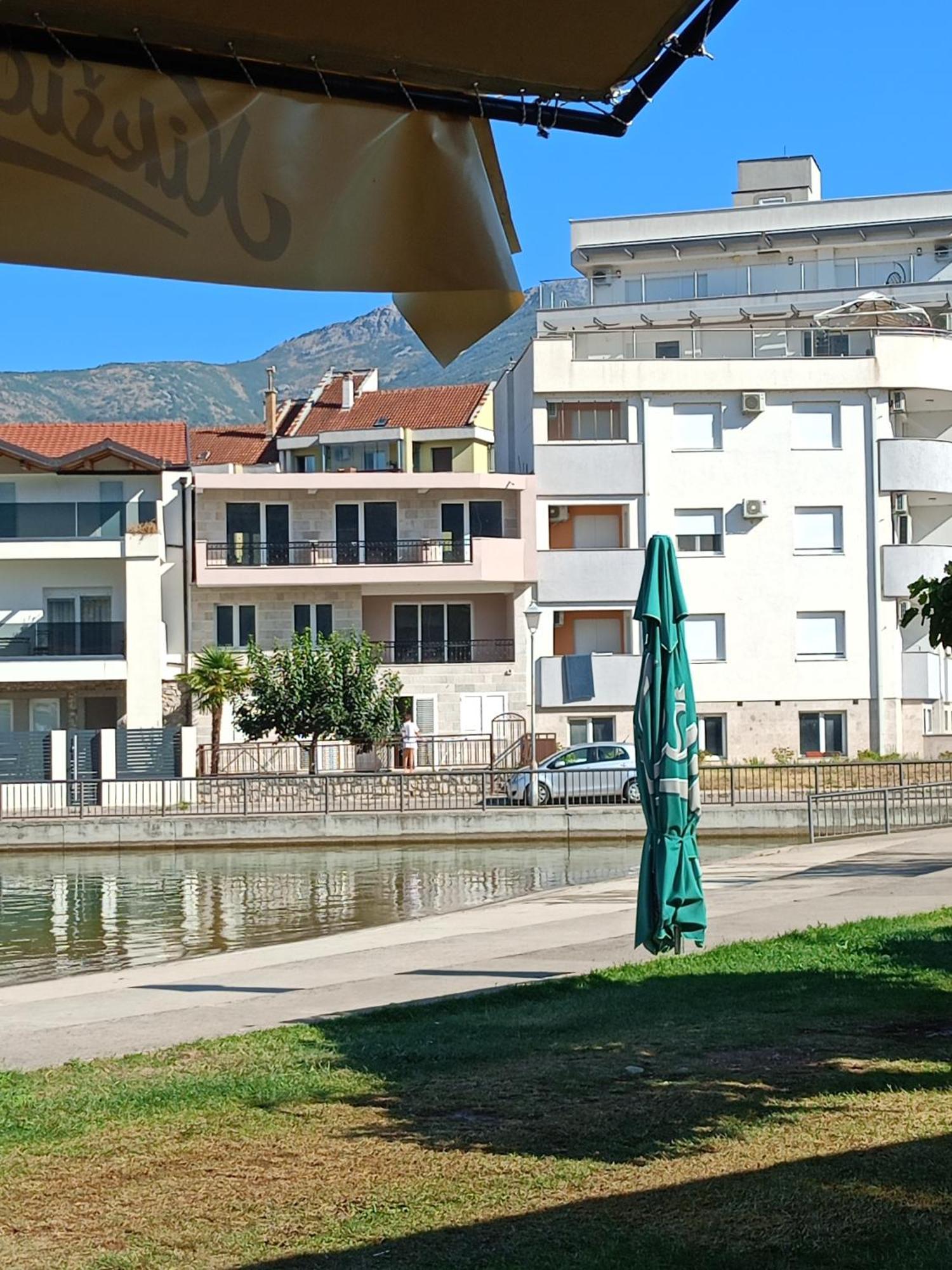 Apartment Centar Grada 1 *